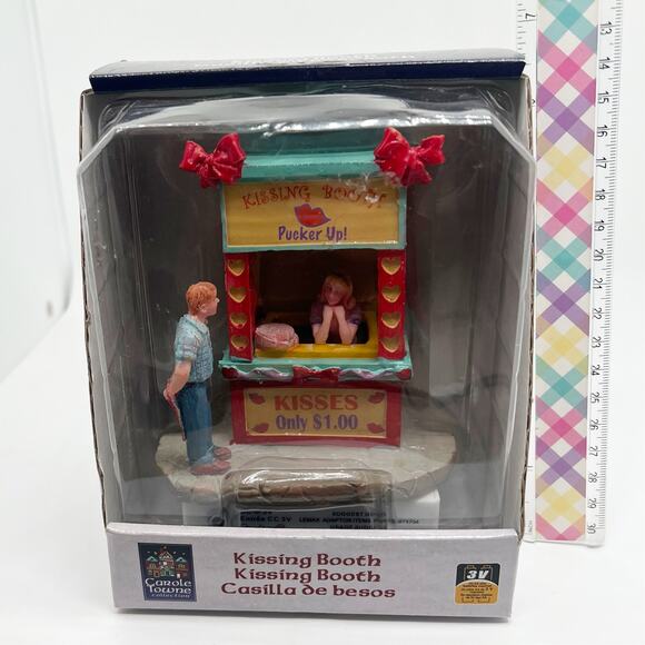 New in Box Carole Towne Collection Light Up Kissing Booth Carnival Booth - Picture 5 of 5